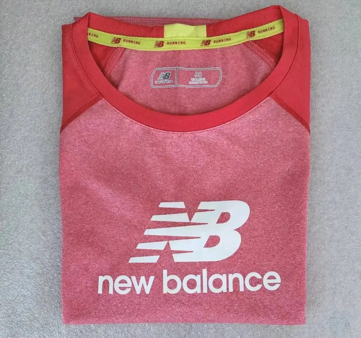 뉴발란스 newbalance 여성 반팔 러닝 티셔츠 90사이즈